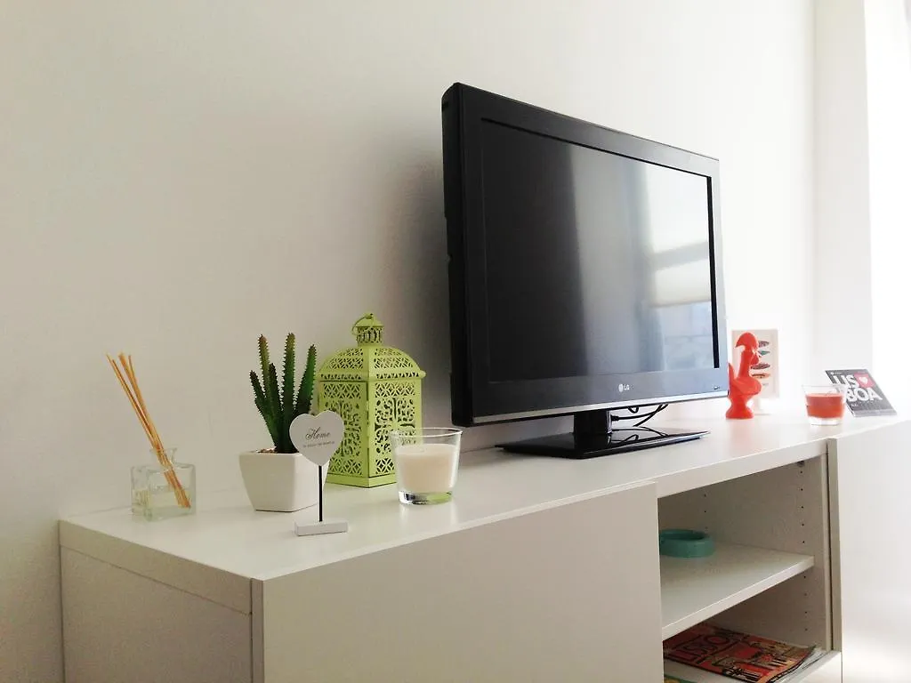 Lisbon Apartment Bairro Alto - Bica 3